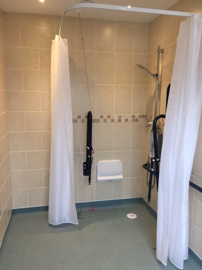 Neuadd Henllan Lodge Builth Wells Extérieur photo